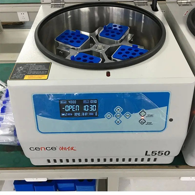 L550 Laboratoire de médecine clinique Centrifugeuse de table à basse vitesse Grande capacité
