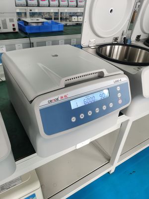 Centrifuge Cence L600-A basse vitesse 6000 tr/min 5120xg pour la séparation sanguine