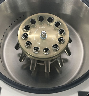 Centrifuge Cence L600-A basse vitesse 6000 tr/min 5120xg pour la séparation sanguine