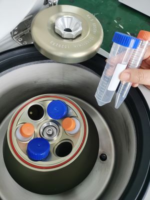 Centrifuge de paillasse à grande vitesse H1750R avec une vitesse maximale de 18500 tr/min, une FCR maximale de 29302xg et un rotor oscillant 4x100ml