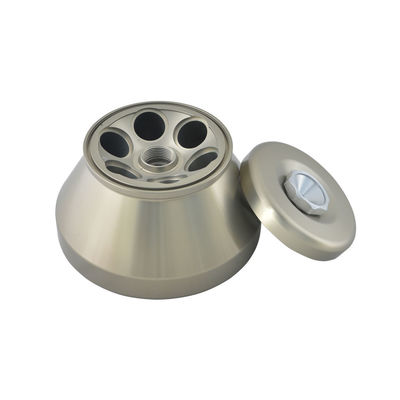 Centrifuge de laboratoire réfrigérée avec une vitesse maximale de 21000 tr/min, une capacité de 4x750 ml et une FCR maximale de 32752xg