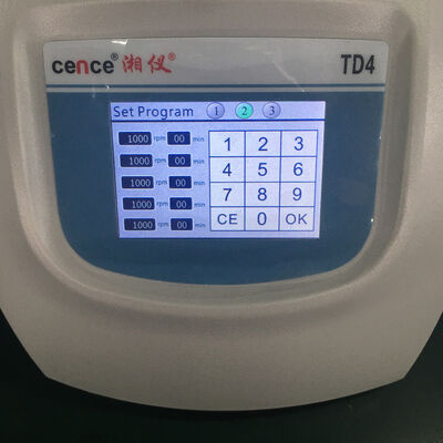 Centrifugeuse CENCE TD4 PRP avec 4000 tr/min, construction en plastique ABS et capacité de rotor de 8x15 ml pour usage en laboratoire